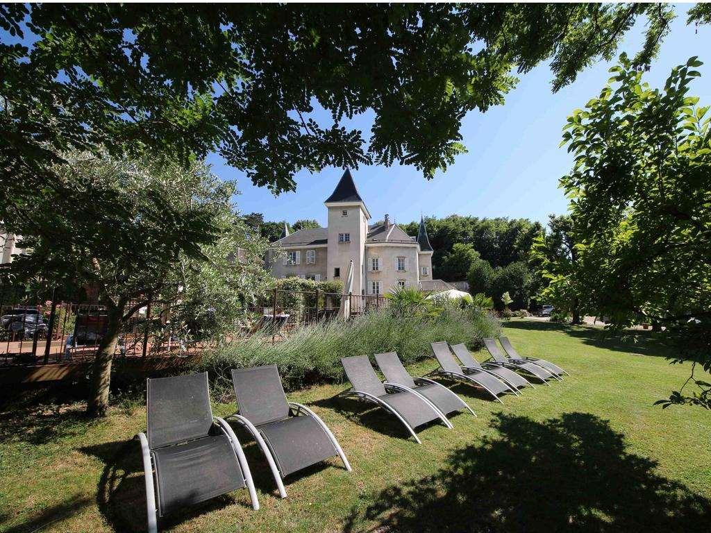 Chateau & Spa De La Commanderie Eybens Exterior photo