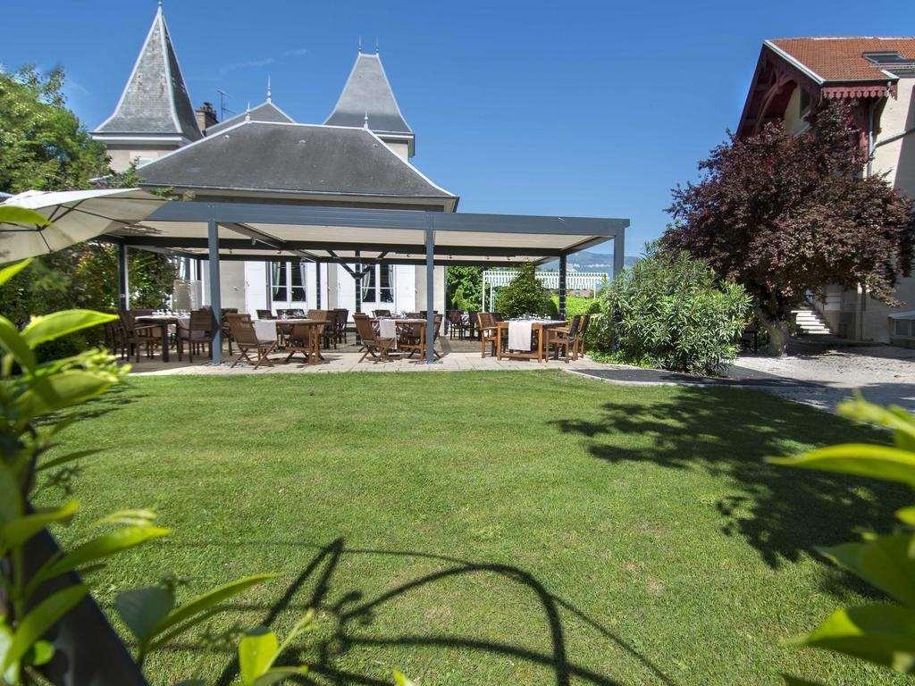 Chateau & Spa De La Commanderie Eybens Exterior photo