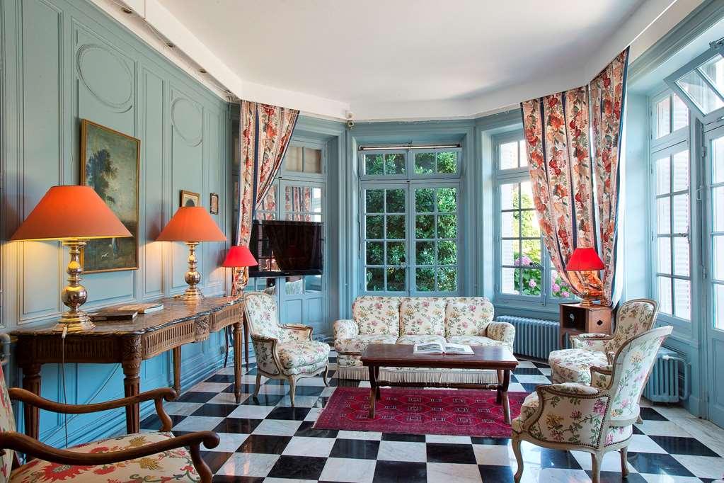 Chateau & Spa De La Commanderie Eybens Room photo
